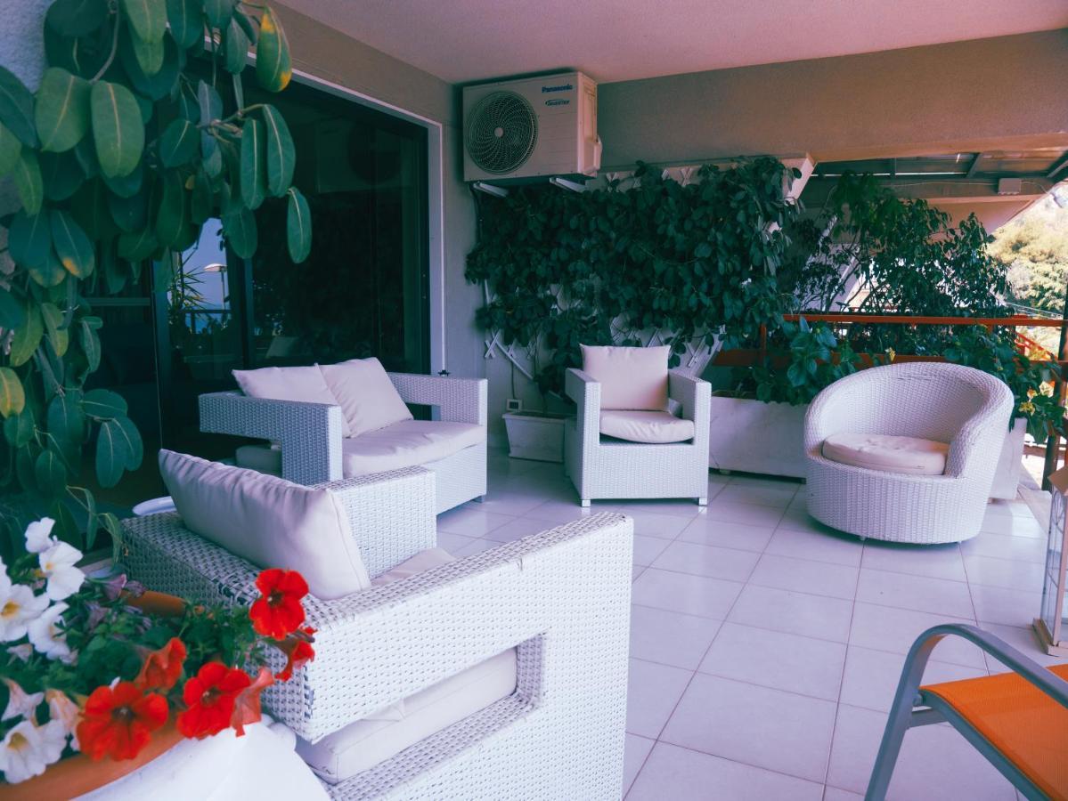 Sea Apartment & Pool 2 Palermo Exterior foto